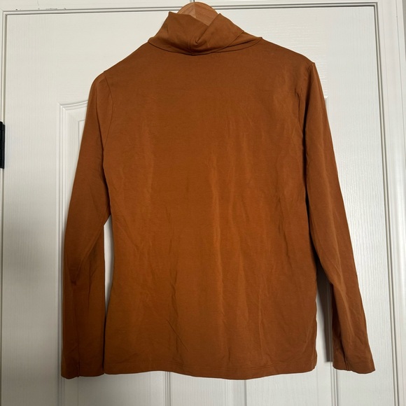 Tradlands Monty turtleneck in sienna color size M - Picture 9 of 13